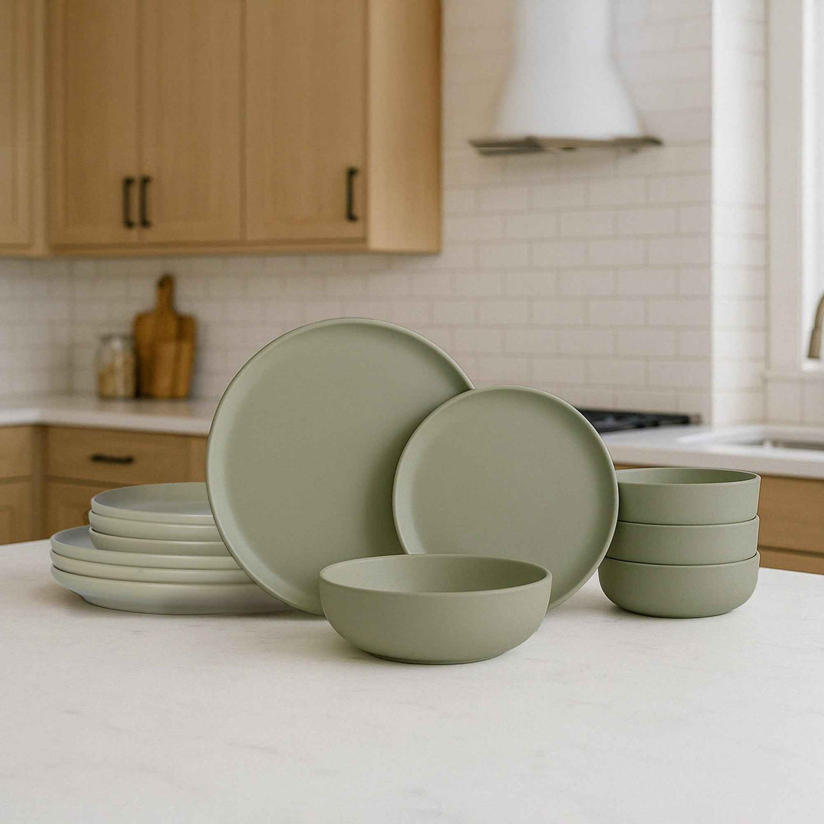 12-Piece Green Stoneware Dinnerware Set – Service for Four