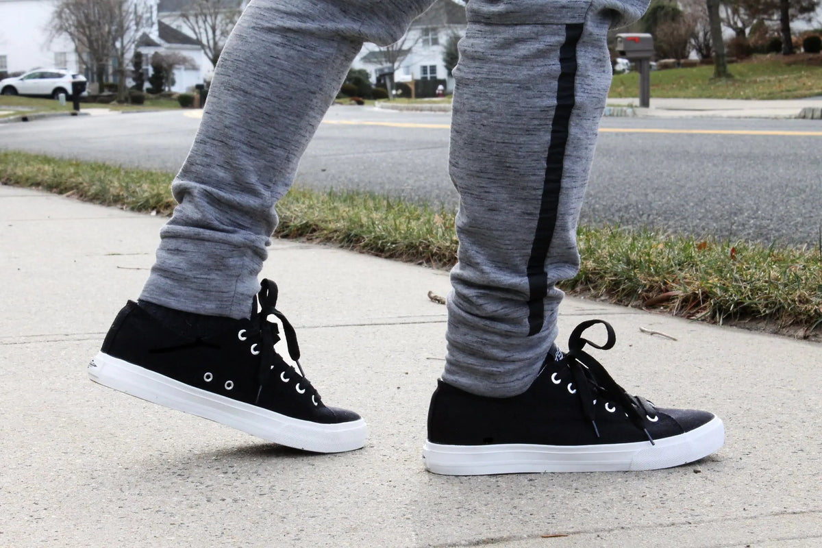 Fear0 NJ Retro Black/White Skateboard Men Canvas Shoes Sneakers Men - Mercantile Mountain